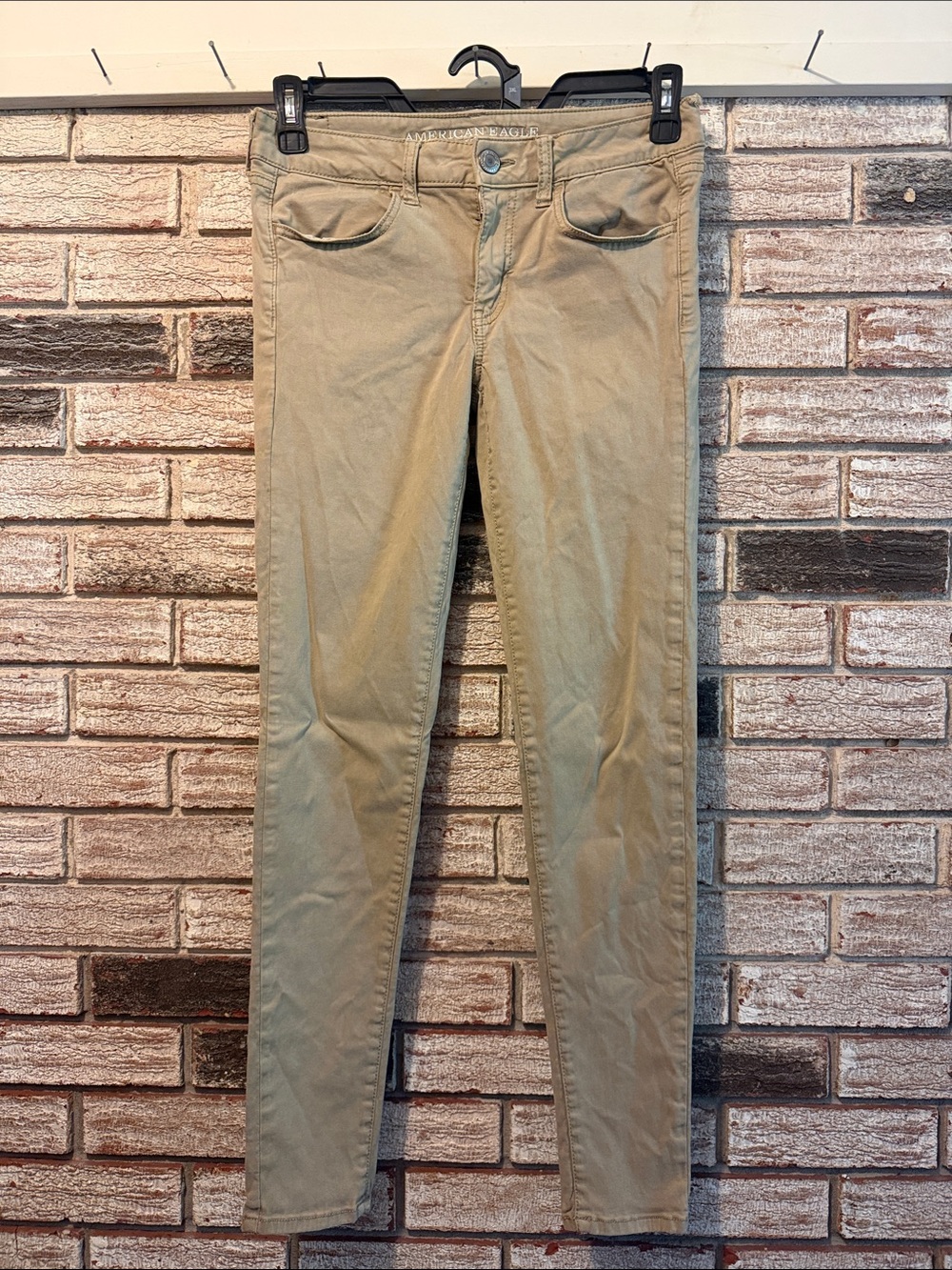 American Eagle Outfitters Skinny Jeans in Tan/Khaki